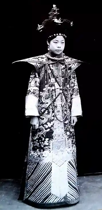 文繡(ぶんしゅう)1922